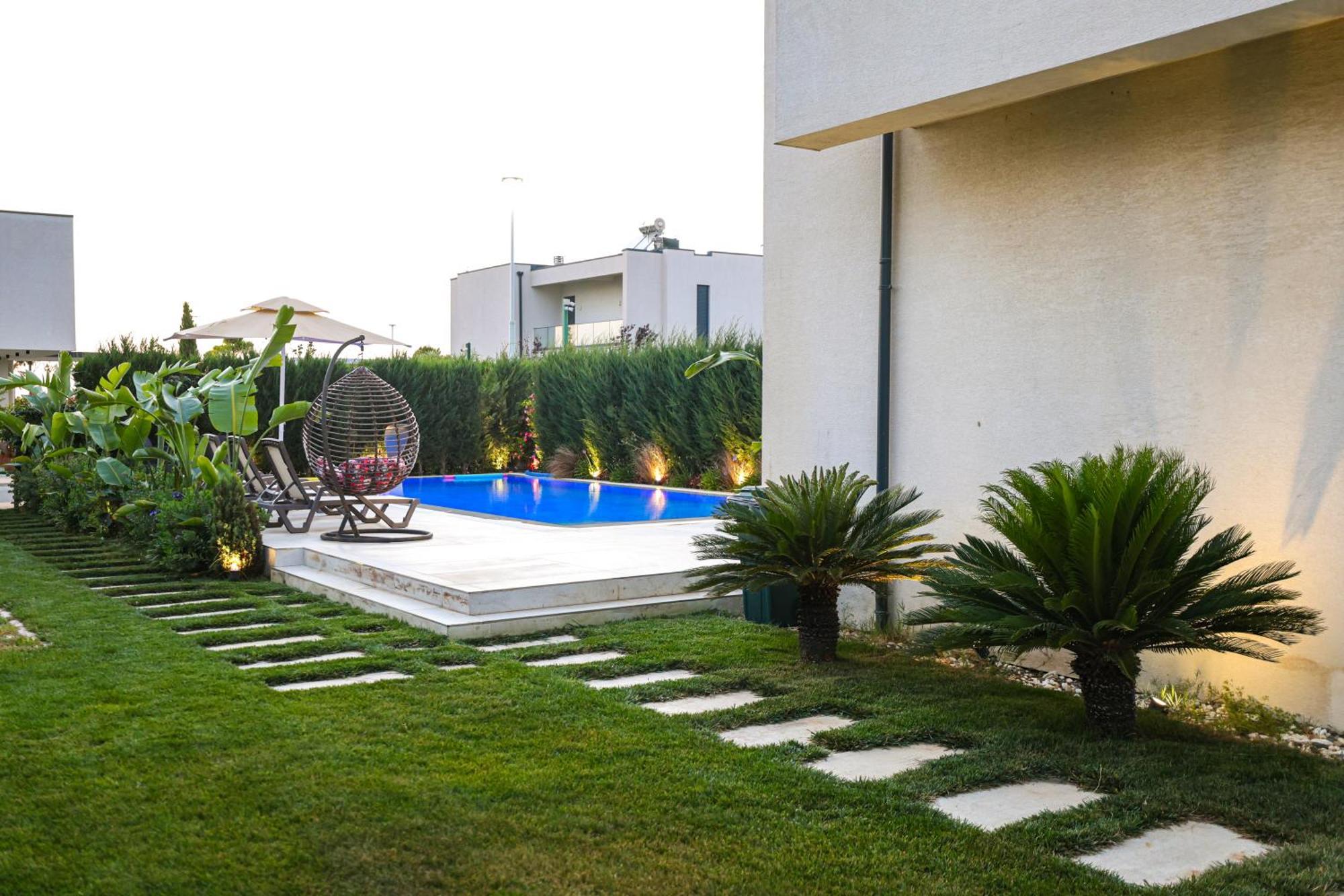 Vila 29 Valamar Durrës Buitenkant foto